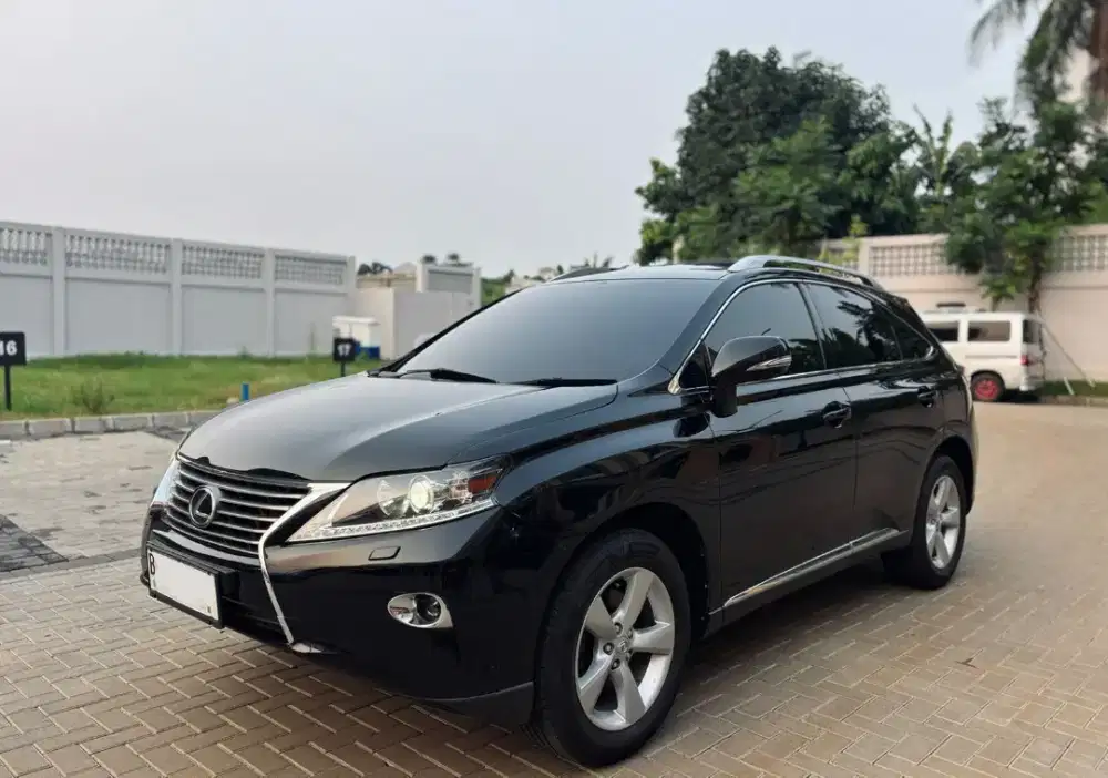 Lexus RX270 AT 2012 Good Condition