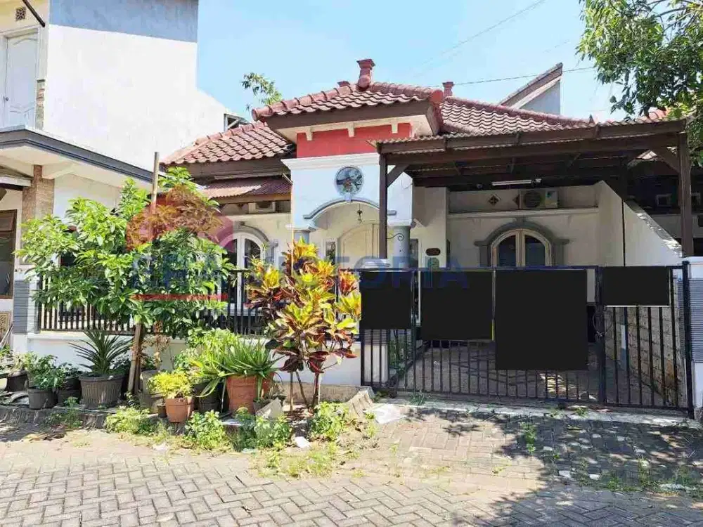 Rumah 4 Kamar One Gate System di Sulfat Malang