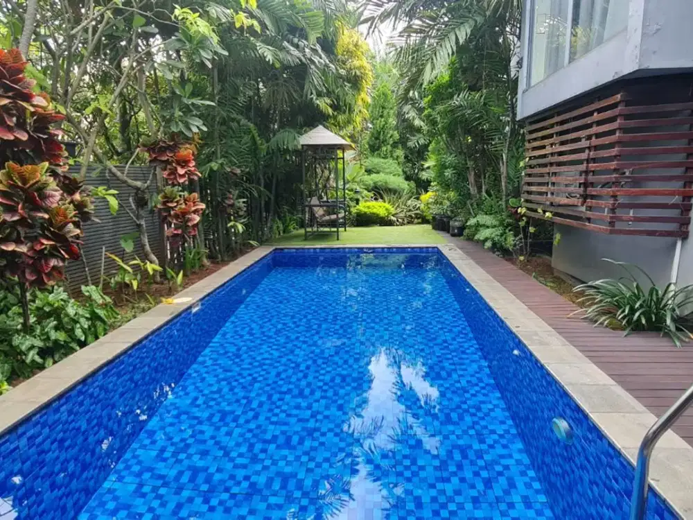 JUAL RUMAH MEWAH BSD BANGUNAN MANDIRI DENGAN PRIVATE POOL TIPE HOOK
