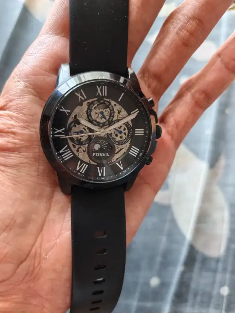 Jam fossil otomatis ME3028