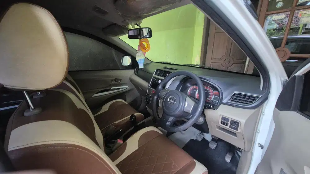 Daihatsu Xenia 2014 Bensin