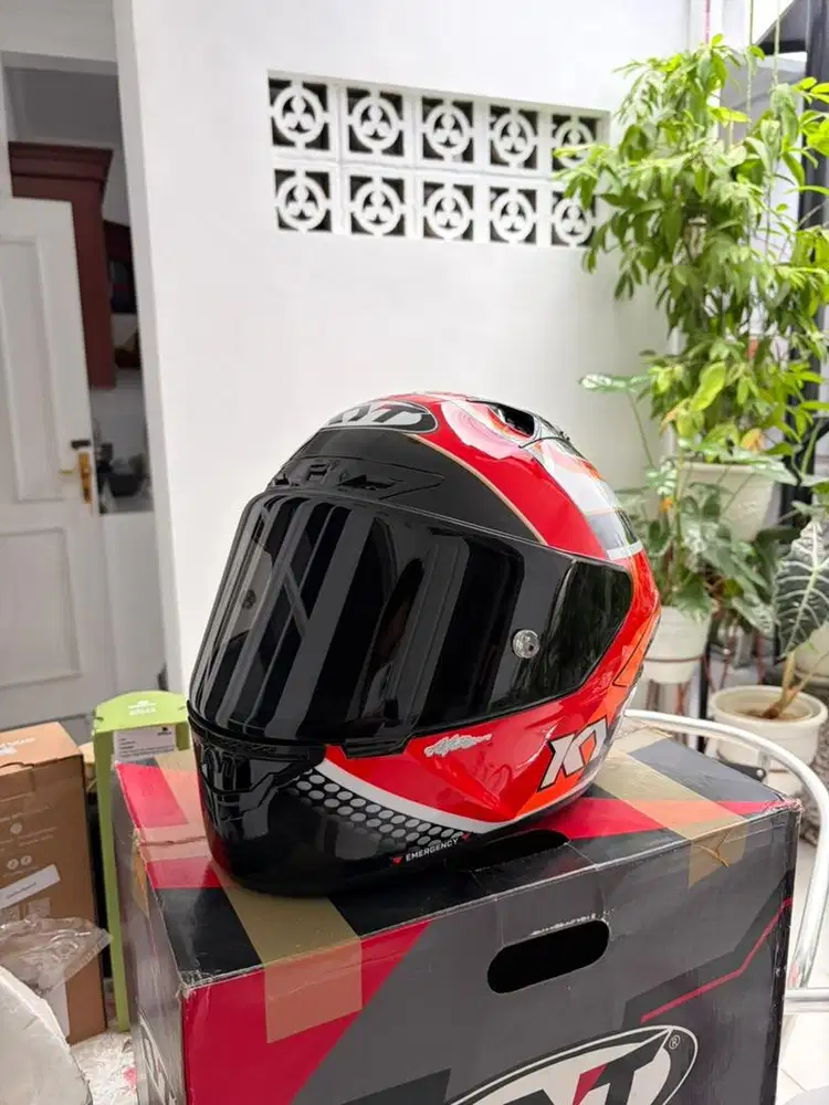 KYT NX Race Carbon Pirro Size L