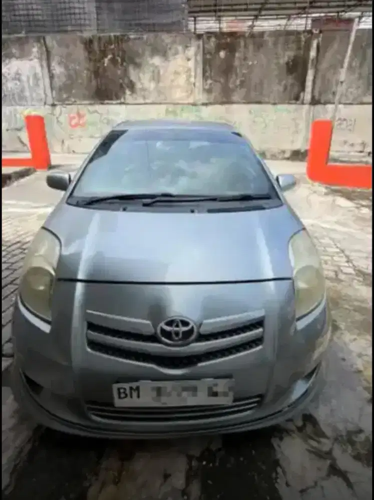 Yaris S metic 2008
