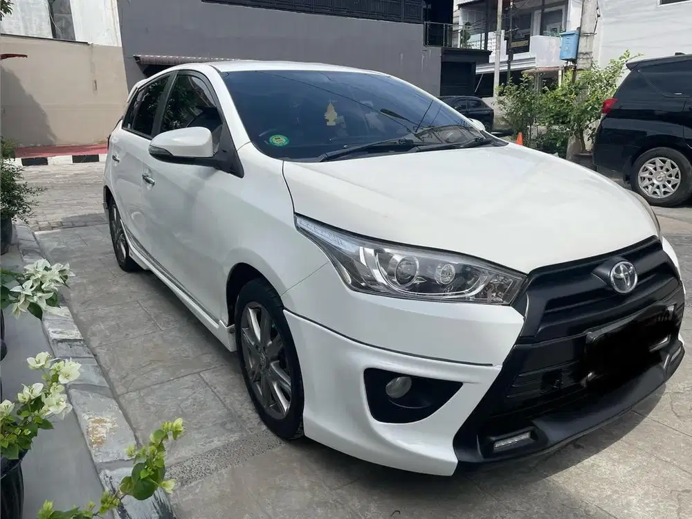 Toyota Yaris 1.5 S A/T TRD Sportivo 2014