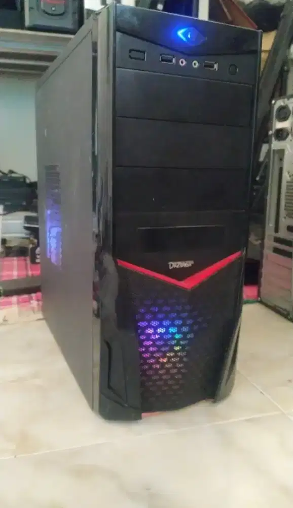 PC Multimedia murah FM2 A8 (Setara i5) ram 8gb 500gb Vga 2gb joss