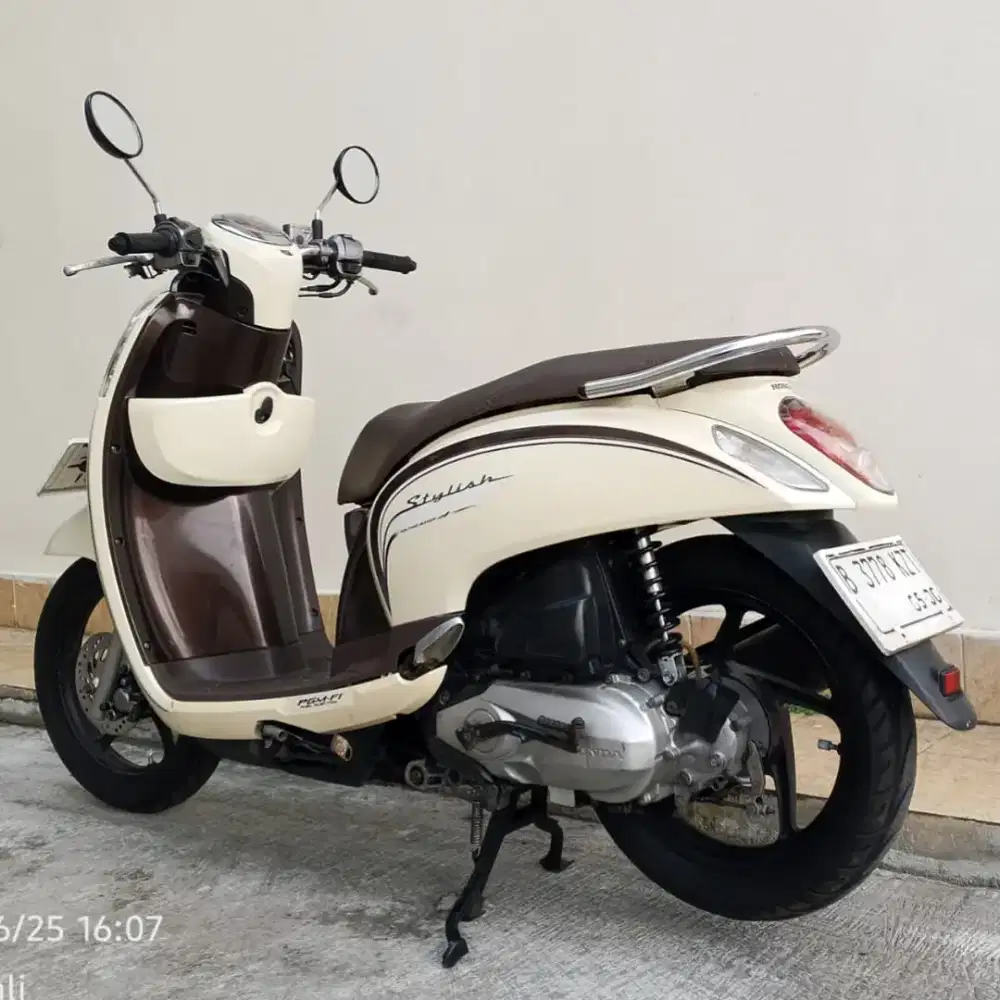 HONDA SCOOPY SPORTY TAHUN 2016
