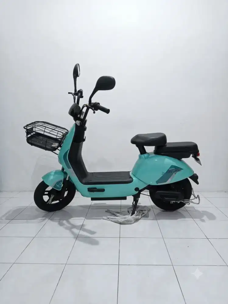 BU selis merk genio warna hijau