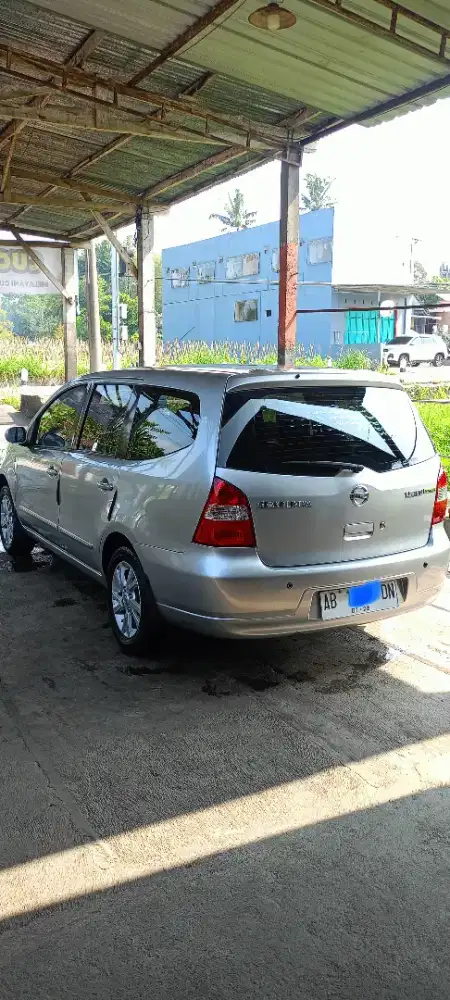 Grand Livina XV Matic 2013,