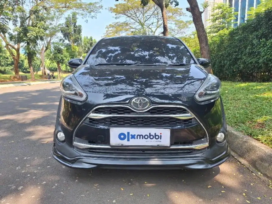 LOW DP Toyota Sienta 1.5 Q Bensin-AT 2017 SOU