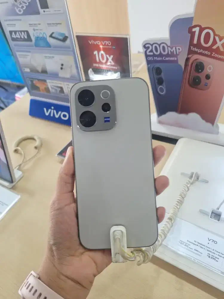 KREDIT V70 5G TERBARU RAM 12/256GB PROMO