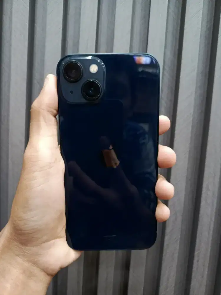 iPhone 13 128 iBox ON Garansi Agustus 2026