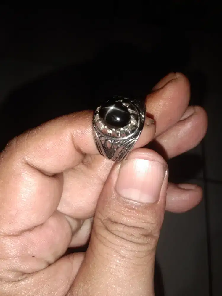 Jual 4 cincin cuma 250.000