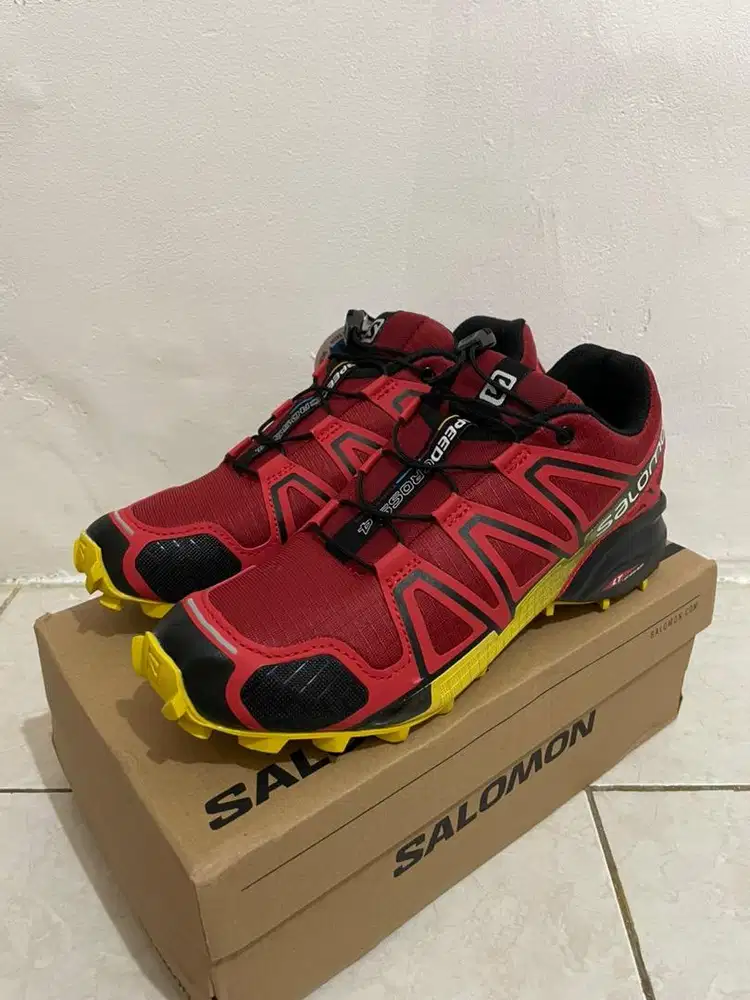 SEPATU LARI SALOMON SPEED CROSS 4