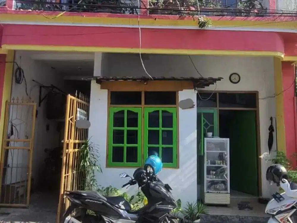 Kost + Rumah Induk Lokasi Kebonsari Jambangan Surabaya