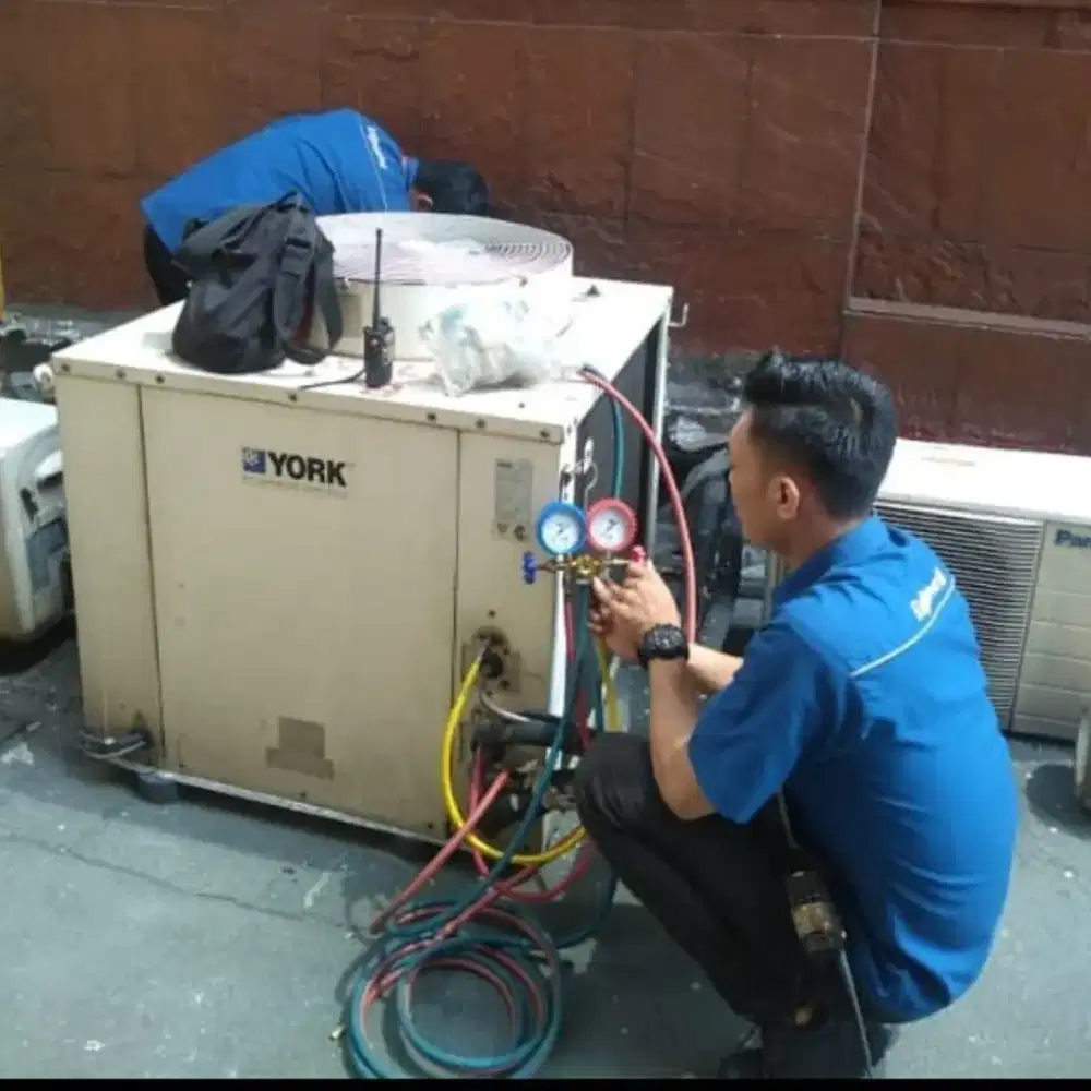 Jasa pemasangan dan service ac