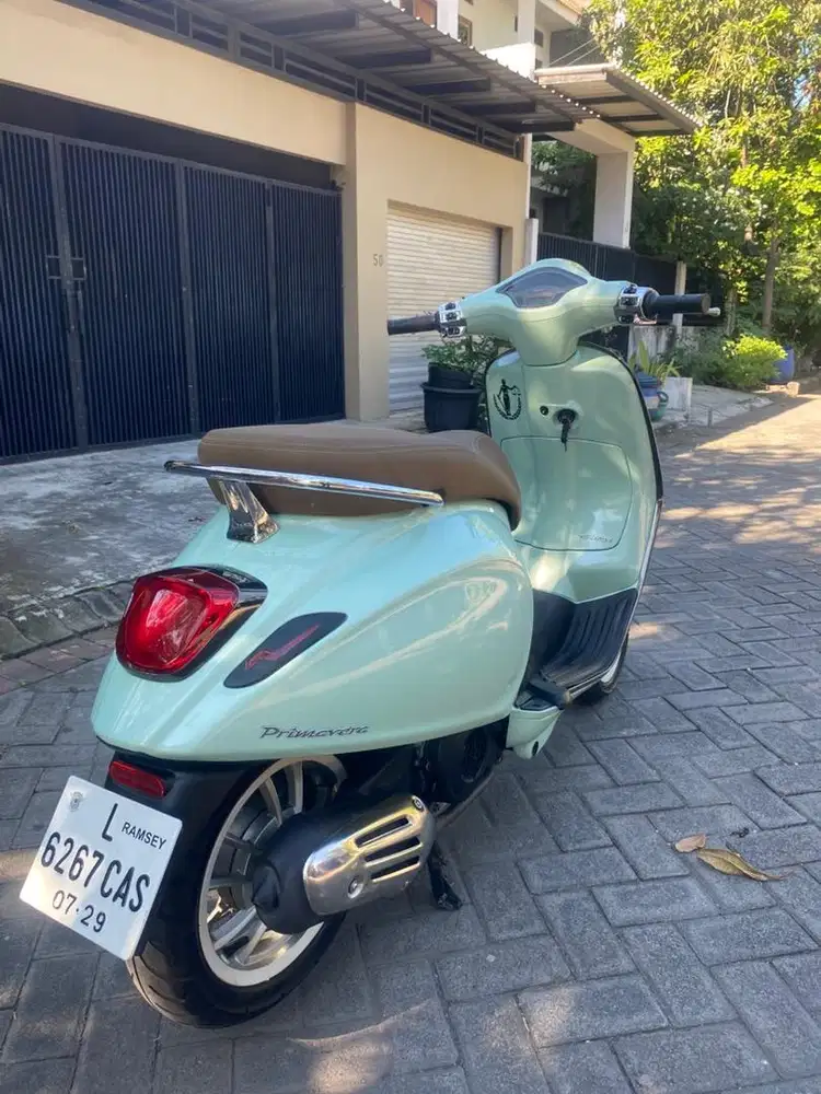 Dijual cepat Vespa primavera