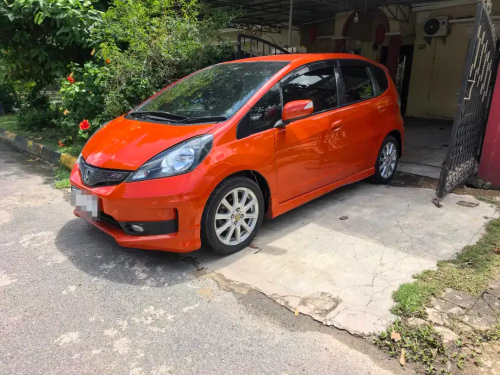 Honda jazz 1.5 RS 2013 dp 0%