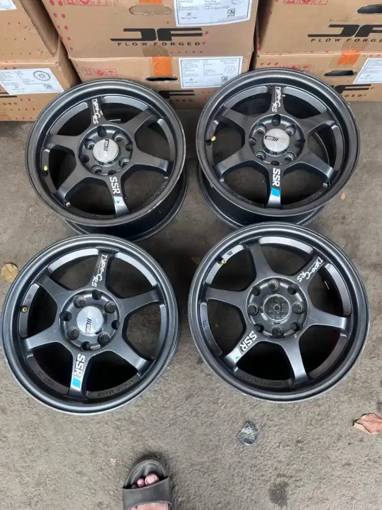 SSR type C ring 14 pcd 4x100/114,3 ET 35 Avanza agya