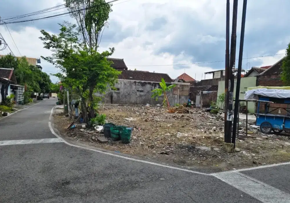 Dijual cepat tanah 299 Meter lokasi Sumber