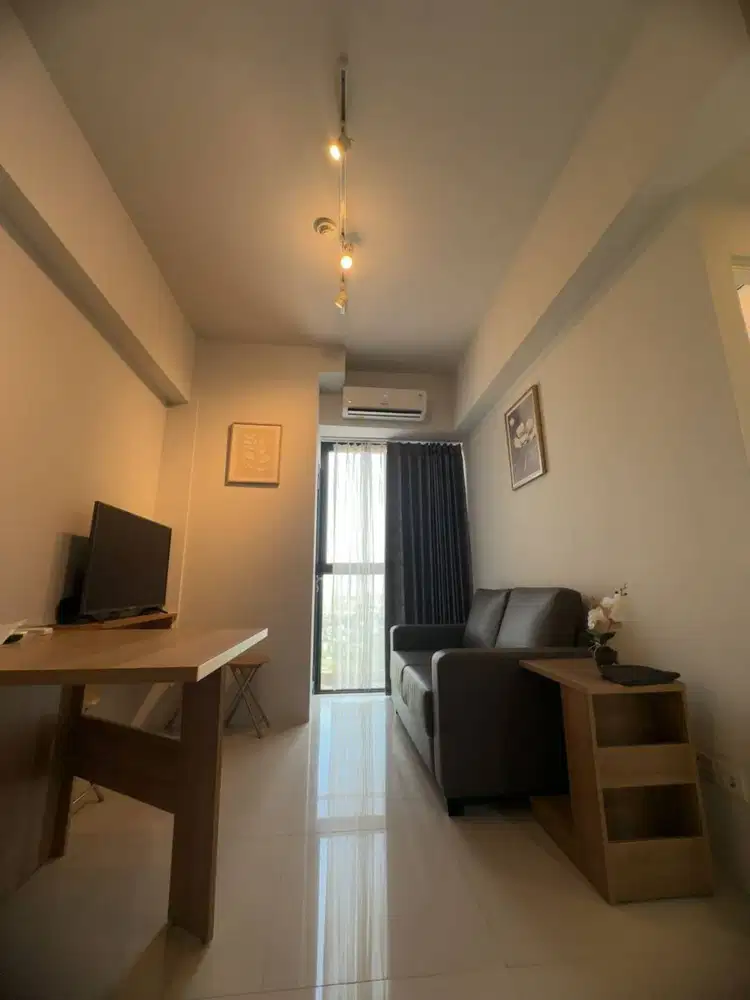 DISEWAKAN APARTEMEN DENVER 2BR CIPUTRA WORD SURABAYA