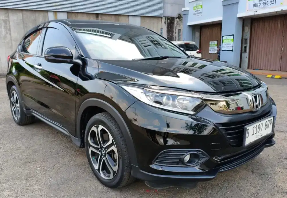 HRV E CVT AT 2018 TDP30jt Honda HR-V 1.5 E Facelift Matic