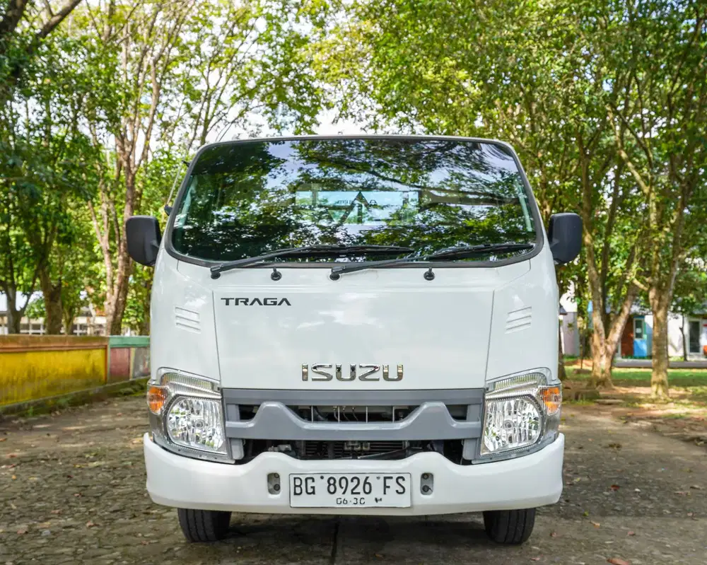 Isuzu Traga 2025 2.5 Manual