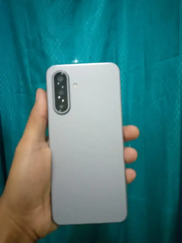 Samsung A17 8/256