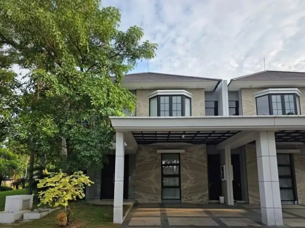 Rumah Pakuwon City Grand Island Minimalis Siap Huni Strategis, Semi Furnished