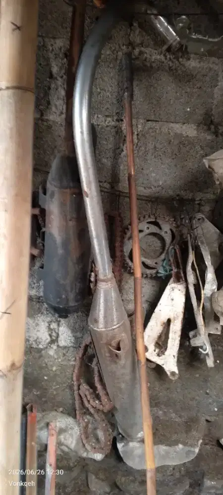 Kenalpot Suzuki thunder