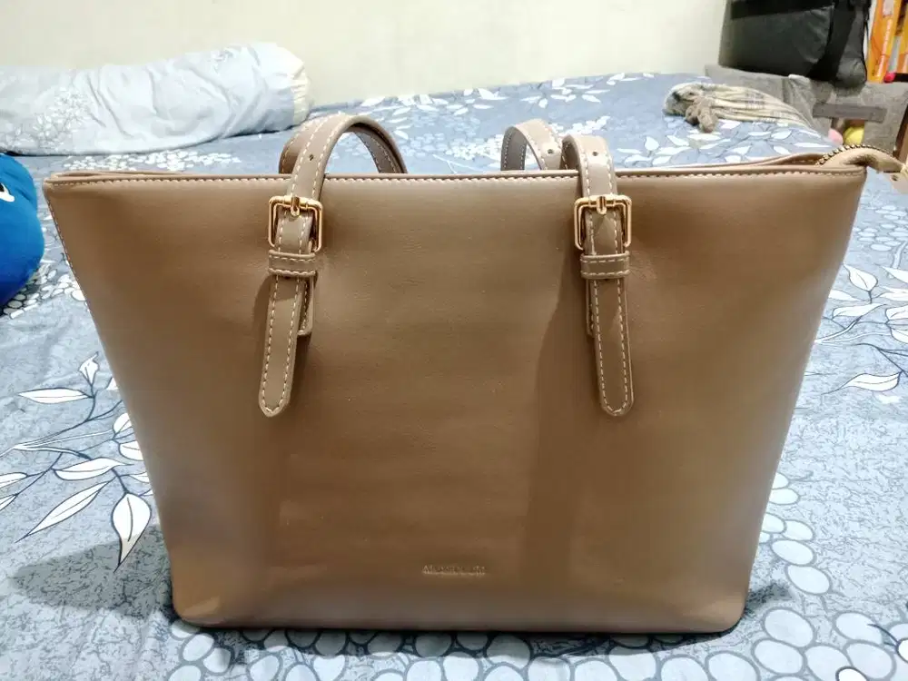 DIJUAL TAS MOSSDOM