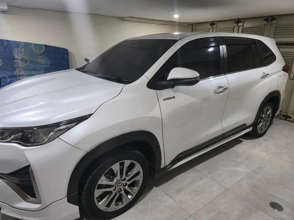 Toyota Kijang Innova 2023 Hybrid
