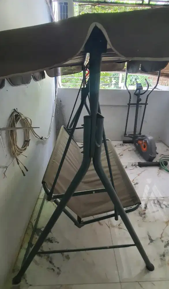 Dijual ayunan kursi taman outdoor