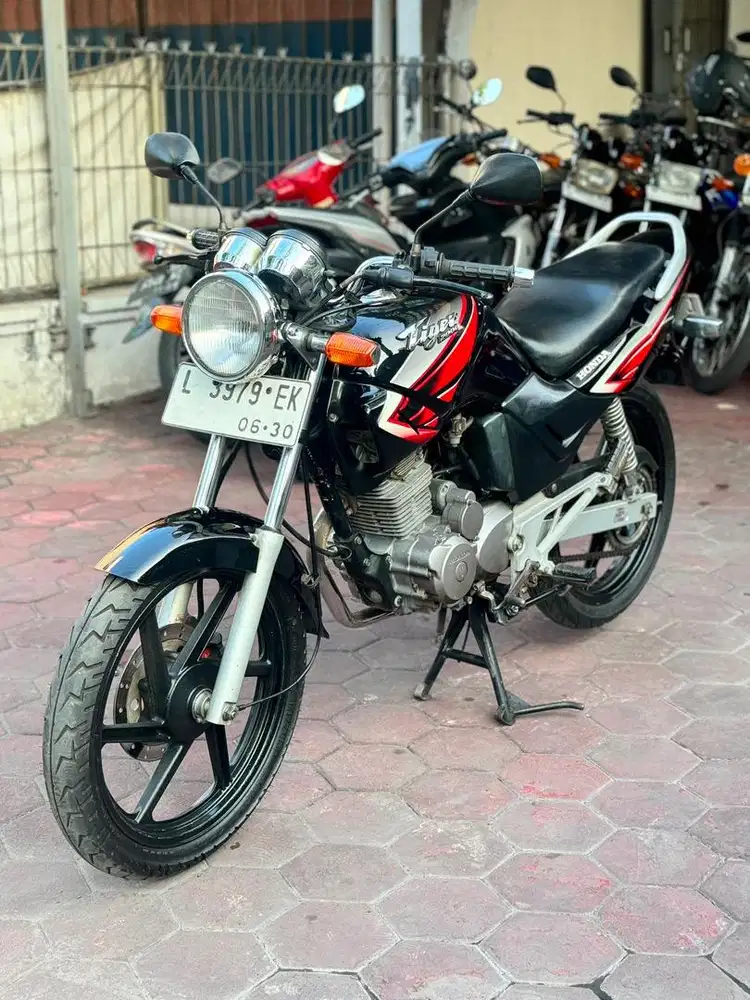 Tiger CW 2005 Full Original Mewah