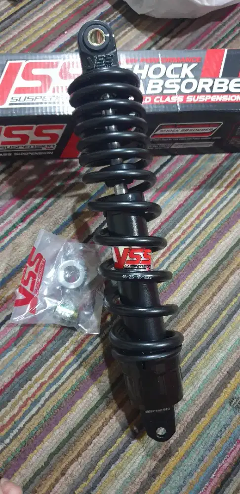 SHOCK YSS PRO PLUS 330mm BLACK ORI