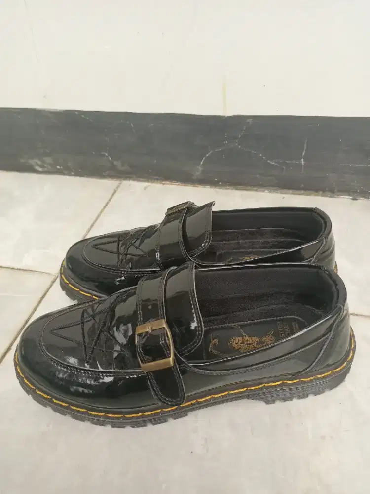 Sepatu Loafers Voyagestuff