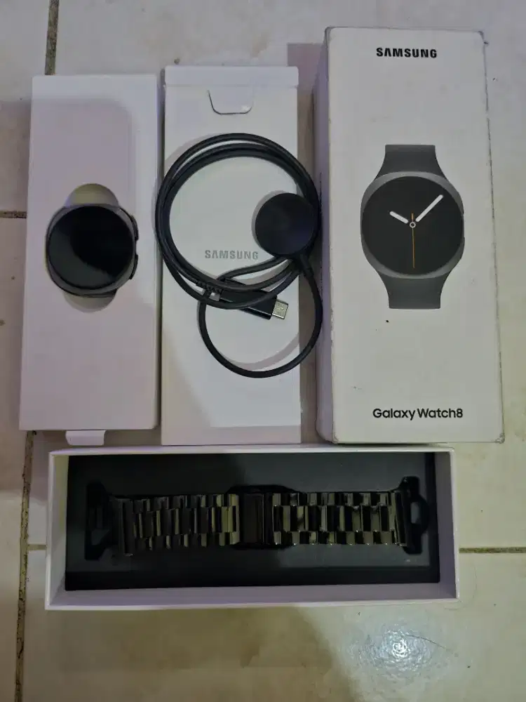 Samsung Smartwatch 8 40 mm Black [ Second like new 100% mulus ] NEGO
