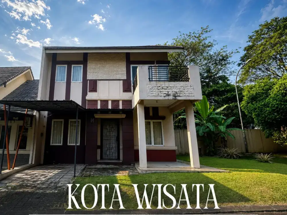 dijual rumah dua lantai di hoek kota wisata