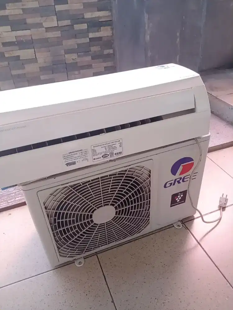 AC Gree 1/2 PK Bekas (iklan tutup tgl 27)