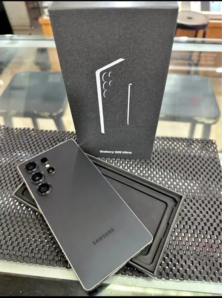Samsung S25 Ultra 12/512Gb Lengkap