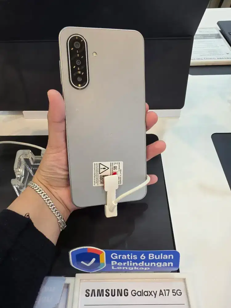 SAMSUNG GALAXY A17 5G