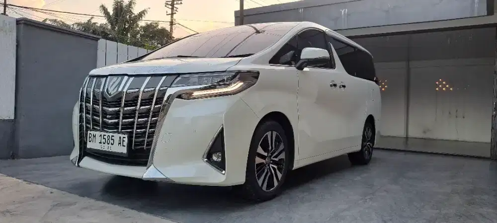 ALPHARD 2.5 G AT ATPM TSS 2023