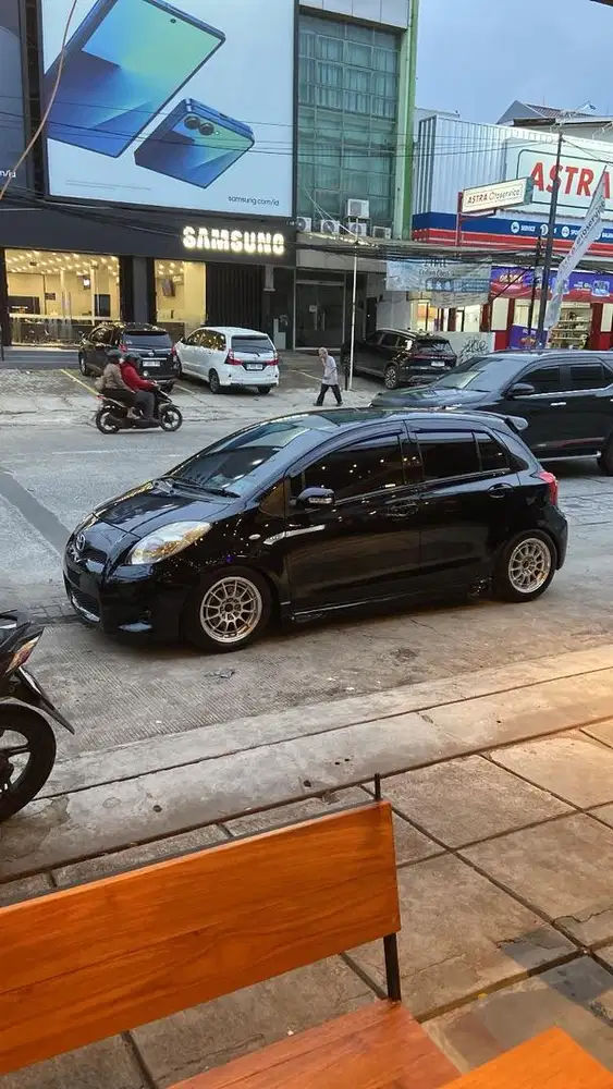 Yaris 2012 Type J