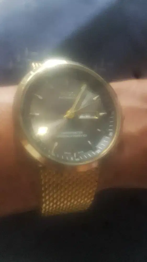 Jam mido otomatis chronometer