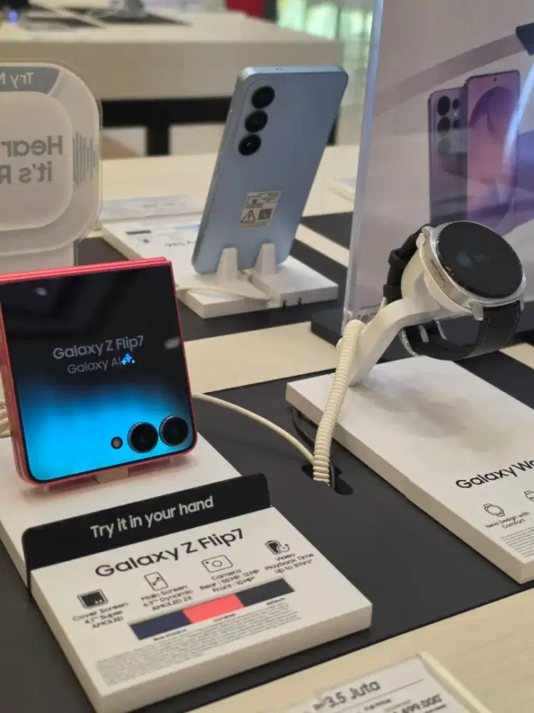 Samsung Z flip7