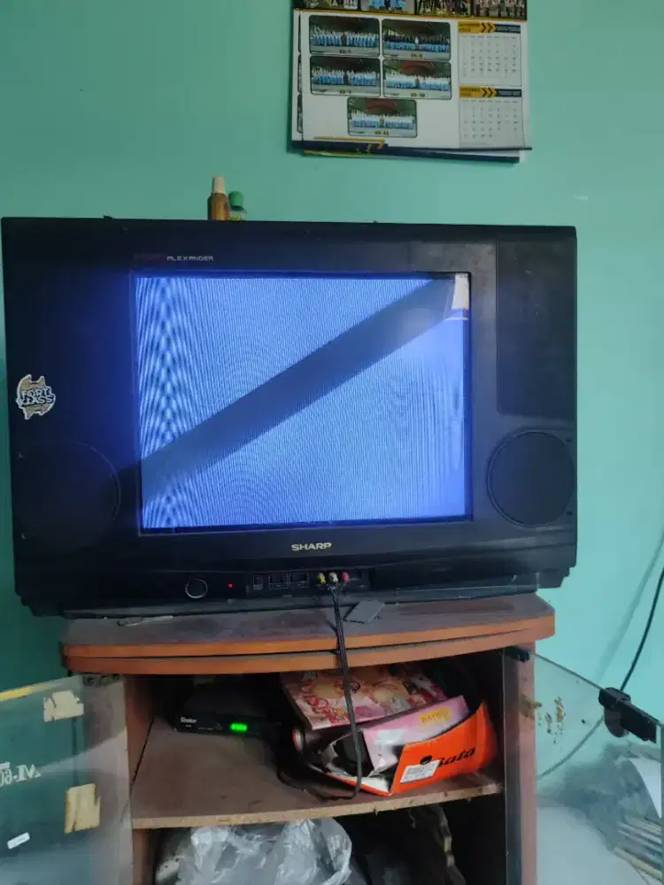 TV tabung sharp