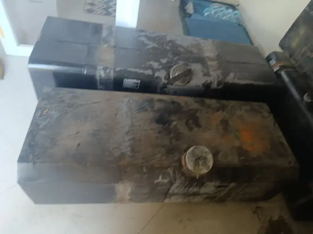 TANGKI SOLAR Cus