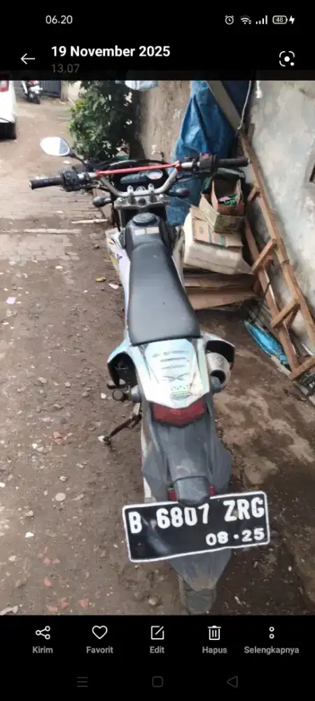 KLX tipe g warna hitam tahun 2020