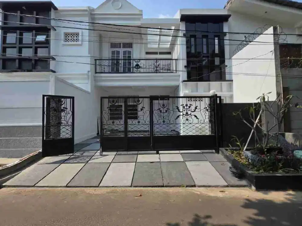 Dijual Rumah Baru Siap Huni Seberang Mall Cinere Bebas Banjir