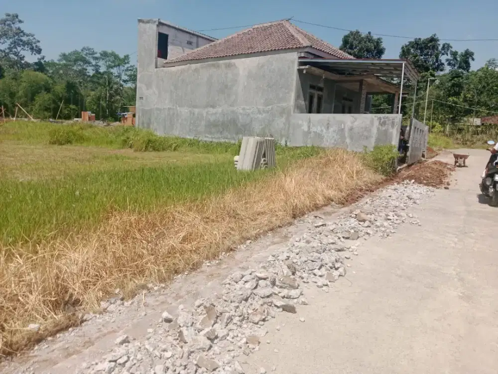 Tanah kredit setahun DP 35juta dikota Semarang SHM akad notaris