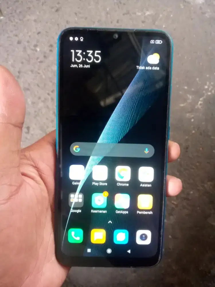 Redmi 9a ram 3/32GB.